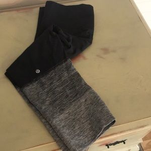 Lululemon seamlessly street ombré midcalf leggings